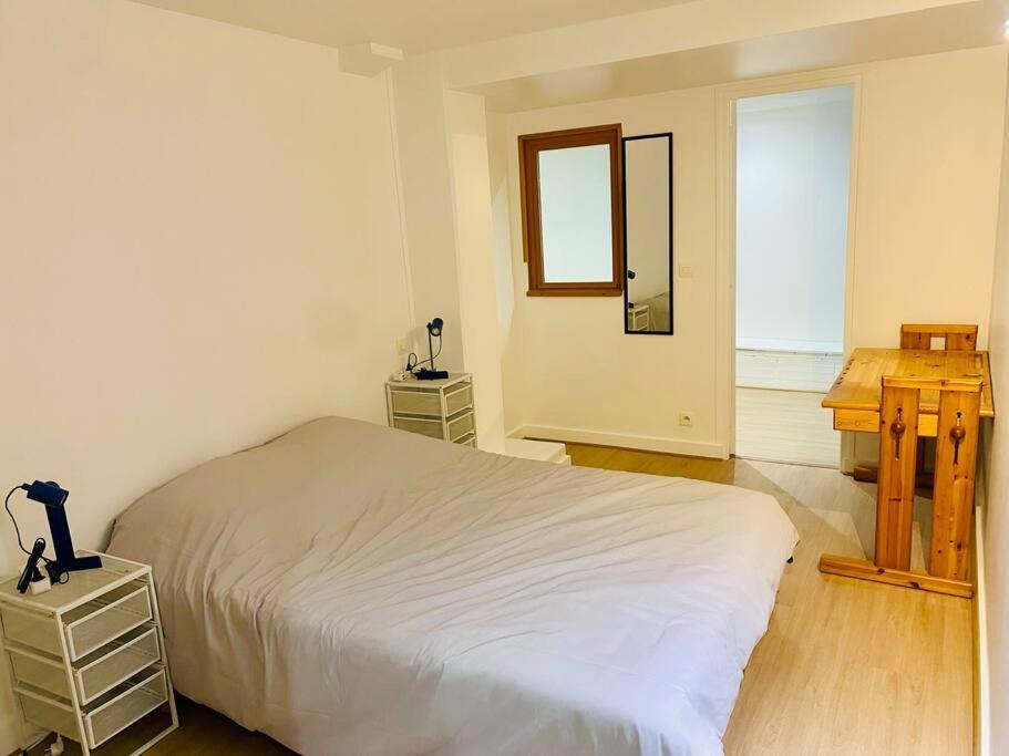 Maisonnette Au Calme Proche T2 La Garenne-Colombes Exterior foto
